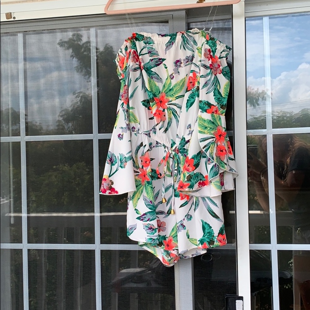 Adorable beachy romper!